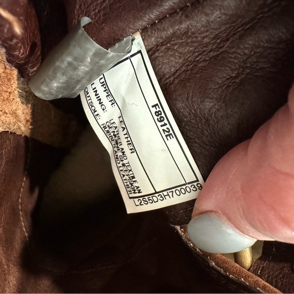 UGG Conor Boot - Picture 10 of 10